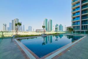 Prime Studio Stylish Island Escape in Maryah Vista