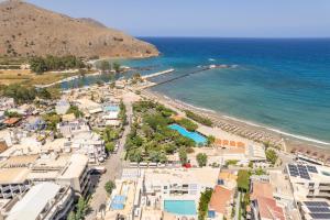Tarra Seaside Hotel