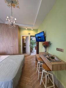 Rozmari Suites