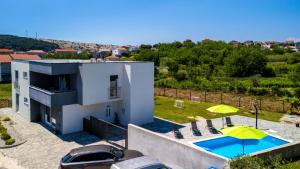 Villa Rab Paradise pool by Villas Guide