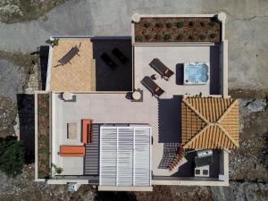 Ionion exclusive villa
