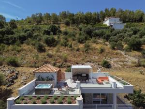 Ionion exclusive villa