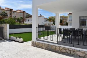 Casa de 4 dormitorios en la playa de Denia