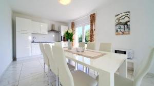 Villa Isabella by Villas Guide