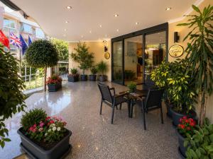 Club Karakas Apart Otel