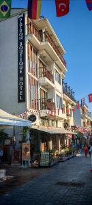 Patron Hotel