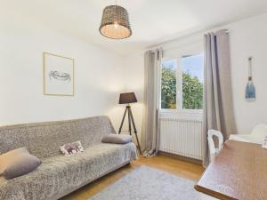 950m de plage, grande maison pour 12 avec jardin
