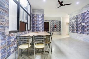 Hotel O Jammu Near Ragunath Bazaar Formerly GoodWill