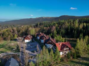 Wysoki Kamień by Royal Aparts - Apartamenty Żeromskiego w malowniczej okolicy