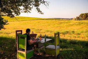 Tiny-House Grand Confort - Salle de bain italienne - Lit King - 10 min A7