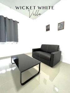 WICKET WHITE VILLA