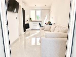 Amore Apartment by the Sea - Znjan Beach