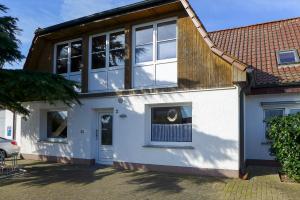 Strandweg 1