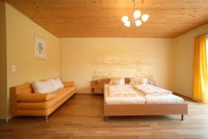 Comfort Double Room with Balcony room in Weinbauernhof Vier Jahreszeiten