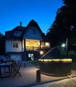 Flow House