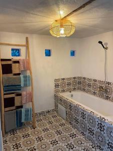 Dar Christelle l Maison de charme avec piscine