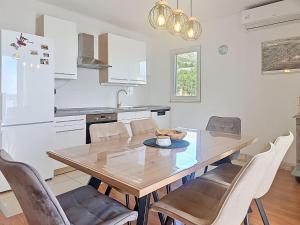 Holiday Home Julija by Interhome