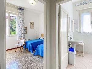 Apartment Al mare piano terra-2 by Interhome