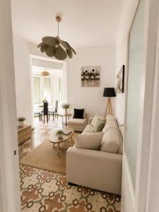 Van Gogh Flat By La Gobernanta