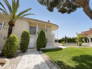 Exclusiva Villa en Poble Llevantí Santa Pola