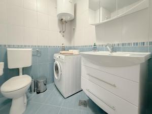 Viamis Apartment 10 Min Walk to Center