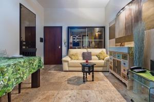 GuestHost - Domus Genovesi Apartment in Casteddu