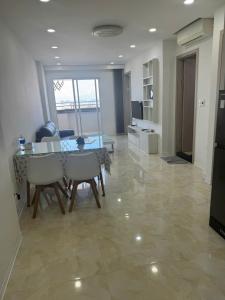 Beachfront apartment Da Nang