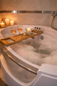 Apartament Queen 1 z Jacuzzi i widokiem na Tatry