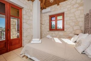 Nephele 3 bedroom villa with private pool