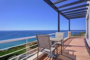 Simply Salema: Casa das Estevas, Beach Villa