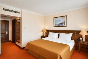 Crystal Palace Boutique Hotel