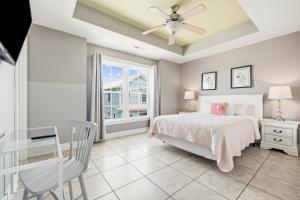 4BR Home Steps to Beach | Sleeps 8 | Myrtle Beach