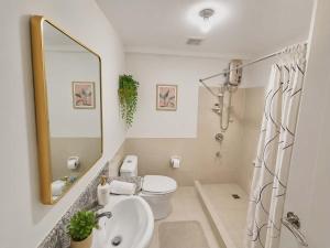 Big Condo Privacy Balcony Work-Friendly Wi-Fi