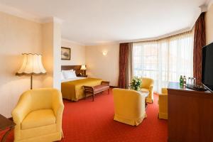 Crystal Palace Boutique Hotel