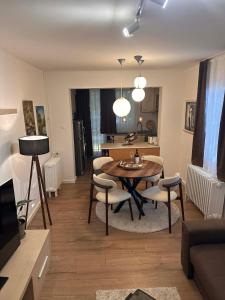 City Mall Urban Home