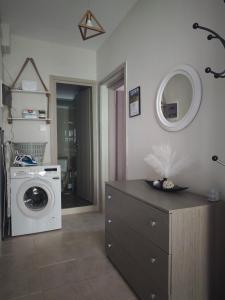 Elina House 2