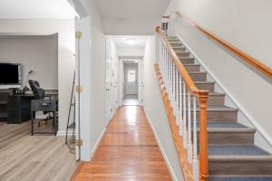 Walking Distance to night life in Huntersville
