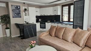 Lian VIP Apartment
