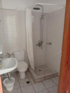 Gikas Apartments Triple Studio Garden View A2