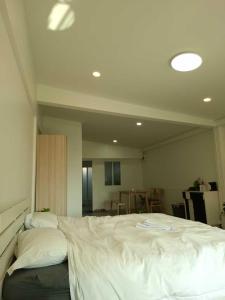 Chao Phraya House Near BTS & Asiatique