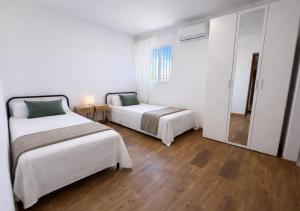Villa Palmeras by DYGAV: Private Pool & Tennis