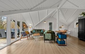 3 Bedroom Cozy Home In Toftlund