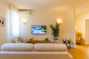 FRONTE MARE - Casa con Terrazzo con Free Parking e free WiFi