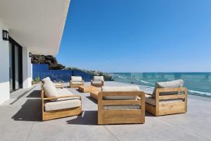 Villa Océans 5 Oceanfront Heated Pool Jacuzzi & Sauna 15 guests