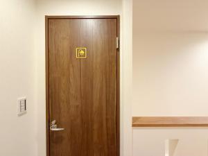 Entire home& M03 10 min to Shinjuku & 1 min walk to subway station & 3 bedrooms & max 9 people