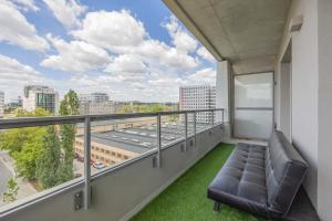 Family Apartment with Terrace 2 Bedrooms and Balcony by Noclegi Renters