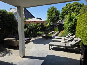 Luxury Bed & Wellness Lodge with Sauna and Jacuzzi