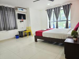 Blooms Stay Inn