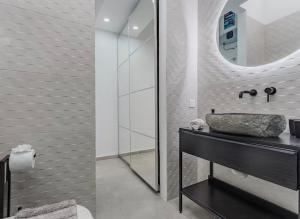 Casa Blanca F10 with Sea View