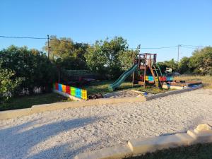 Rododafni Apartments